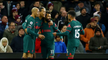 Liverpool 3 puan 3 golle ald 