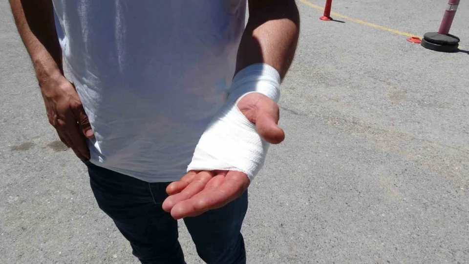 Malatya'da acemi kasaplar hastanelere ko�tu