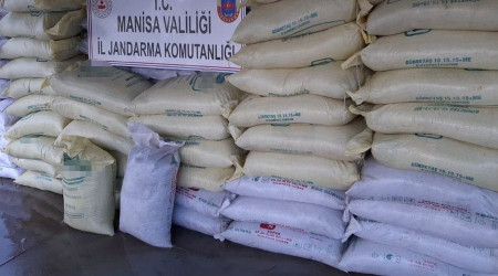 Manisa'da 59 ton sahte gübre ele geçirildi