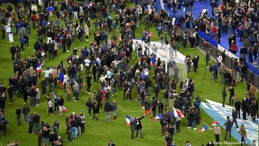 Meksika'da futbol sahasına silahlı saldırı: 4 ölü 10 yaralı