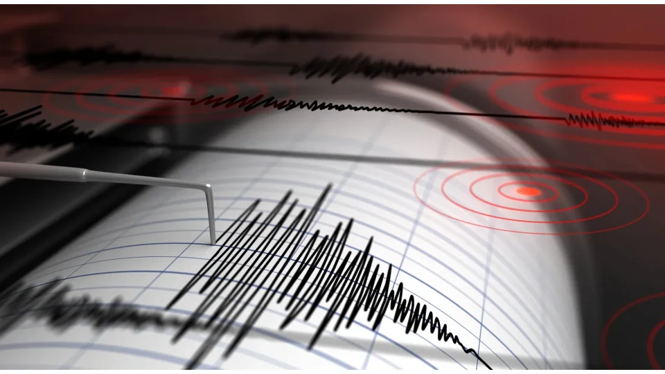 M�s�r'da 5,3 b�y�kl���nde deprem