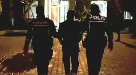 Motosikletliye vurduğu çanta silah sayıldı