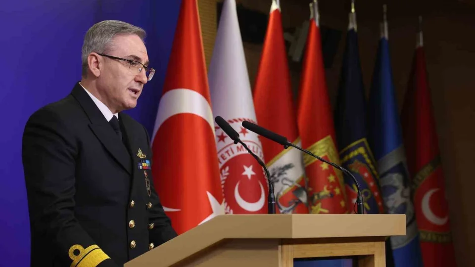 MSB: '�ncirlik bir T�rk �ss�d�r, �s komutan� T�rk Tu�generalimizdir'