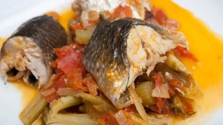 Muğla usulü Ekşili Balık