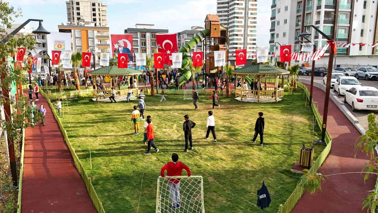 'Mutlu Çocuk Parkı' açıldı