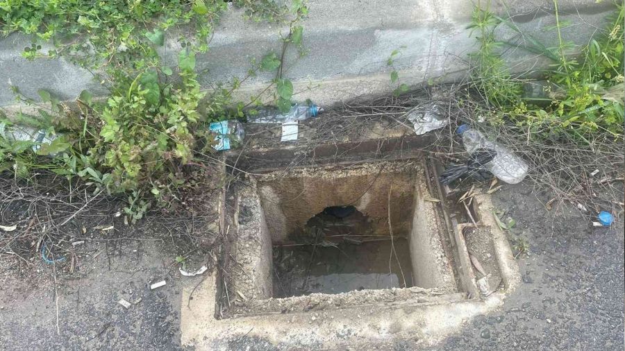 Ne hale geldik... Bir gecede 12 rögar kapağı çalındı