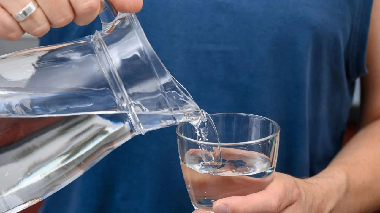 Ne kadar su içmeliyiz ve dengeyi korumazsak ne olur?