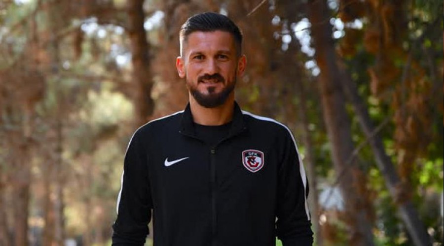 O�uz'un hayali milli tak�m