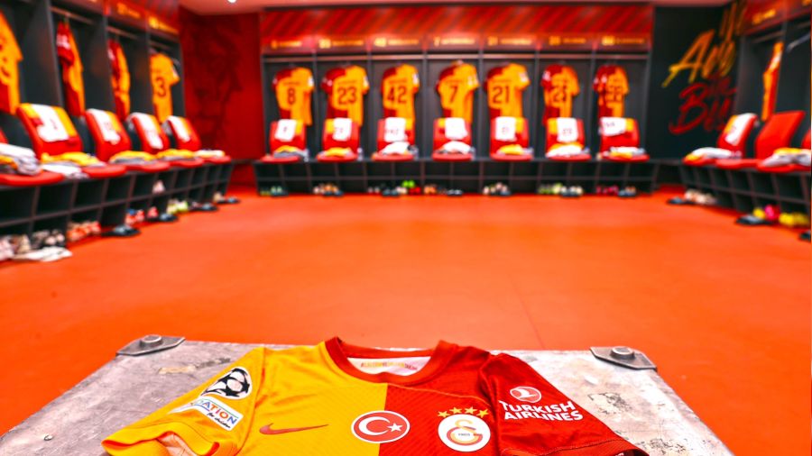 Okan Buruk'tan Kerem ve Tete s�rprizi