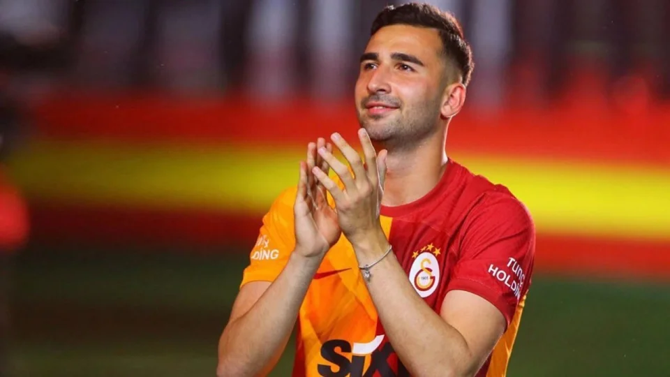 Okan Buruk'u dinlemedi gitti! Be�ikta�'la d�n�yor