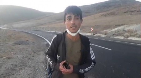 Okul için her gün 25 kilometre yürüyor