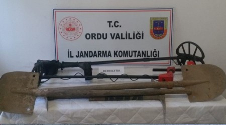 Ordu'da kaçak define kazısı yapan 5 kişi yakalandı