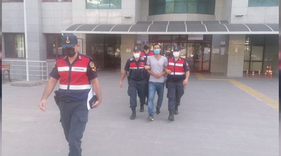 Orman� yakarken yakalanan zanl� tutukland�