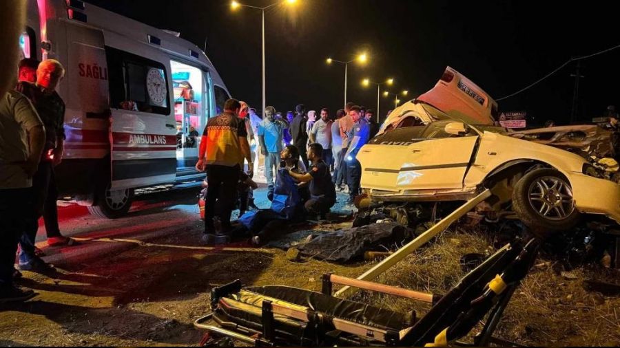 Osmaniye'de feci kaza: 2 l 