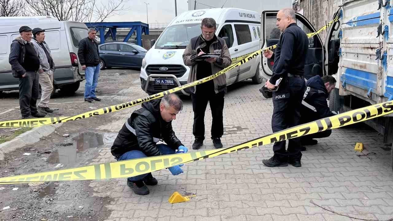 Oto tamircilerin müşteri tartışması silahlı saldırıyla sonuçlandı: 3 yaralı