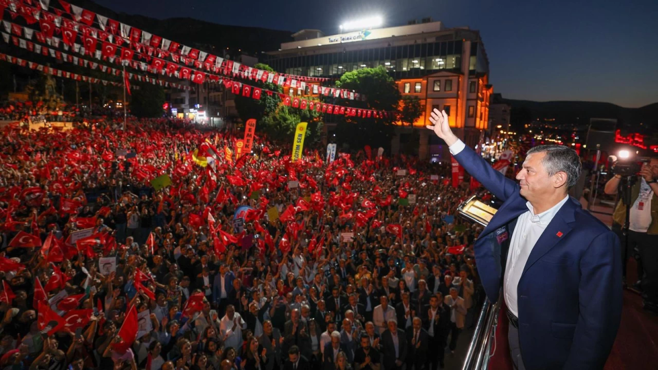 Özgür Özel 2 Kasım'da erken seçim istedi