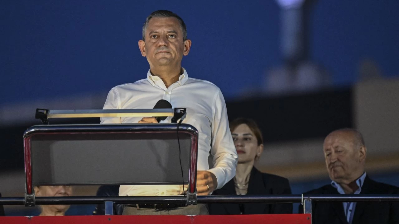 Özgür Özel: Sandığı Tayyip Bey'e kaptırmamaya çalışıyoruz