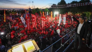 Özgür Özel'den İmamoğlu'nun telefonu açıklaması