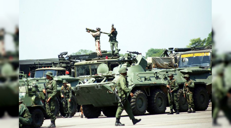 Paral� askerler, ordu tesisini bast�