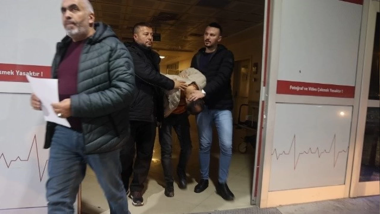 Parasn ald teyzesine iek gnderdi