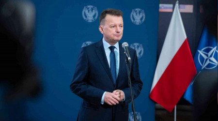 Polonya, Rusya ile olan sınırına dikenli tel örüyor