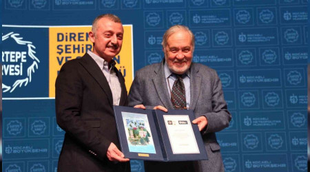 Prof. Dr. Ortaylı: Şehirlere göç çekmek cehalettir