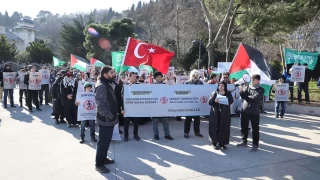 Refah Sınır Kapısı'nın açılması talebiyle İstanbul'da yürüyüş yapıldı