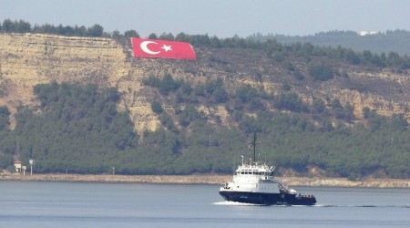 Rus gemileri Akdeniz'e ilerliyor