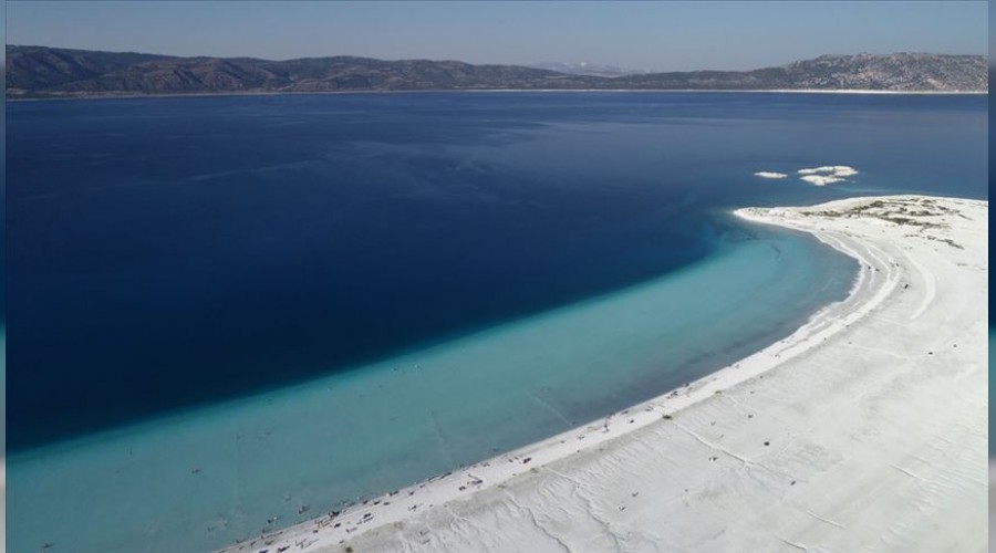 Salda Gölü'ndeki ziyaretçi sayısı 800 bini aştı
