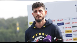 Samet Yunanistan'a ulaştı