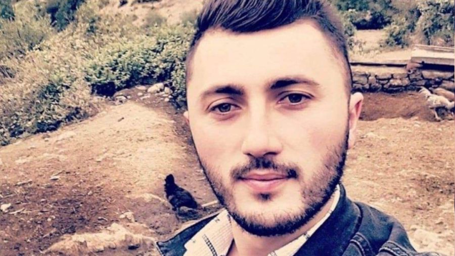 Samsun'da as�l� halde bulunan 2 ki�i hayat�n� kaybetti