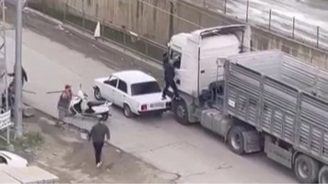 Samsun'da tır şoförüne sopayla saldırdılar