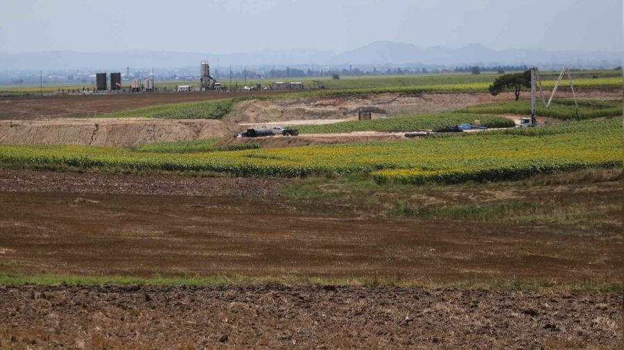 Seçimler yaklaştıkça Anadolu'dan petrol fışkırmaya başladı