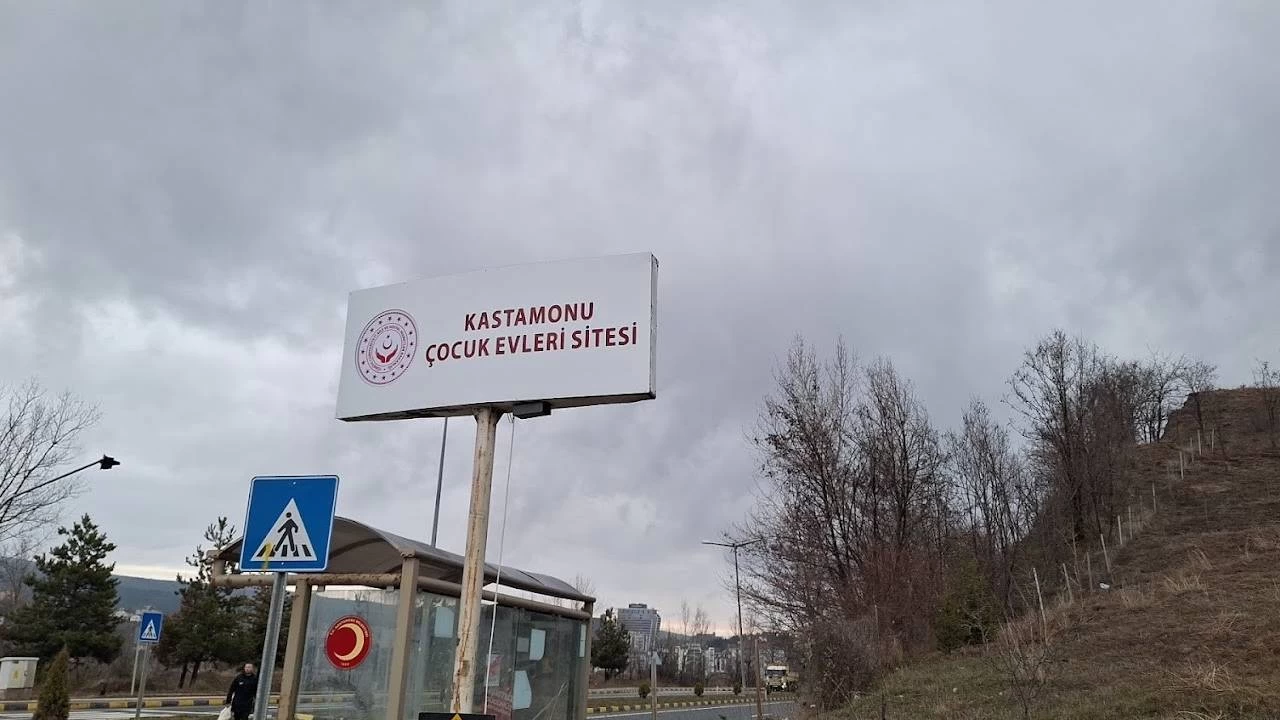 Sevgi evlerinde kalan bebek, yatağında ölü bulundu