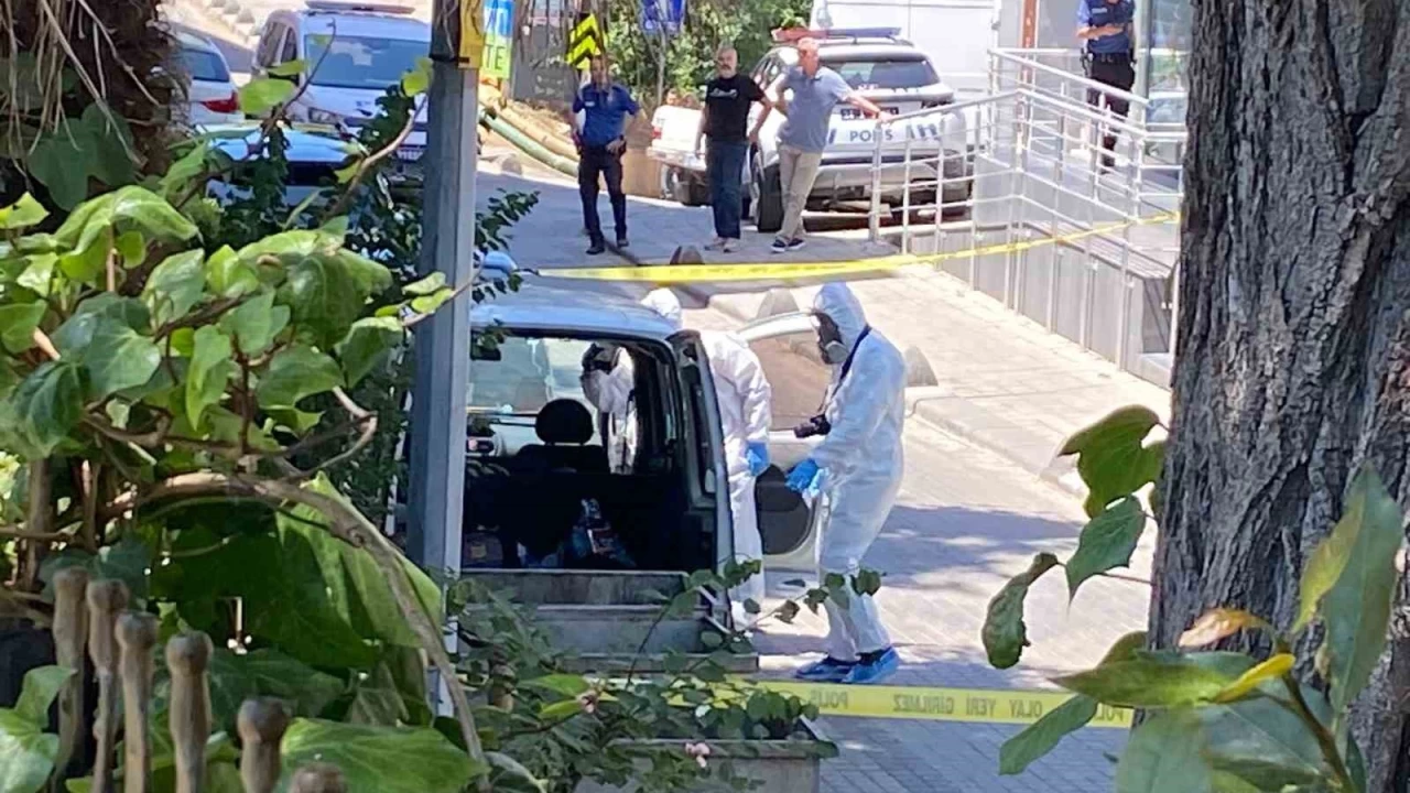 Şile'de park halindeki araçta ceset bulundu
