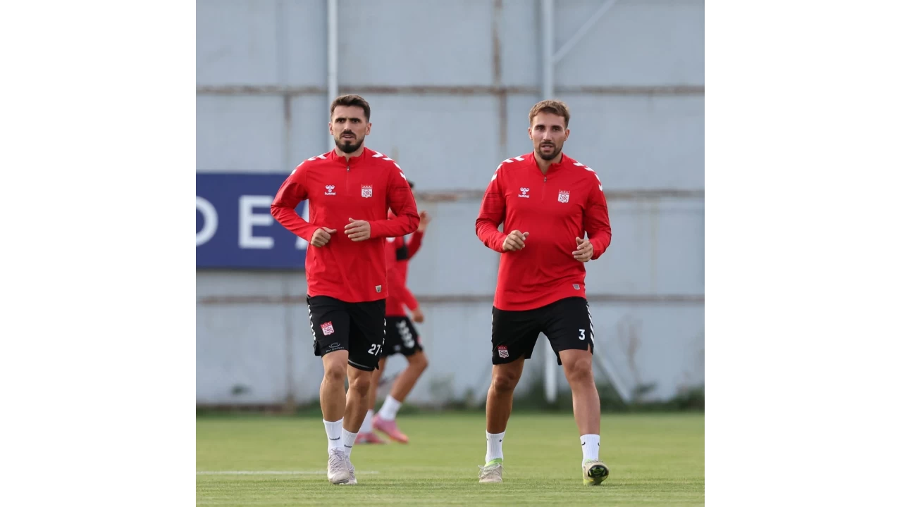 Sivasspor'da Sarıyer maçı hazırlıkları başladı