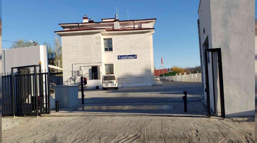 Sosyal medyada ter�r propagandas�na yurt d��� yasa��