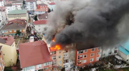 Sultanbeyli'de alev alev yanan evde 12 yaşındaki çocuk hayatını kaybetti