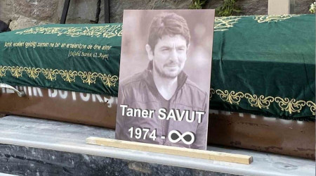 Taner Savut zmir'de son yolculuuna uurland
