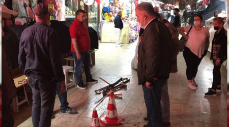 Tarihi çarşıda gaz sıkışması paniği