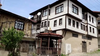 Tarihin ahşaba, doğanın taşa yazıldığı yer: Bulak Köyü