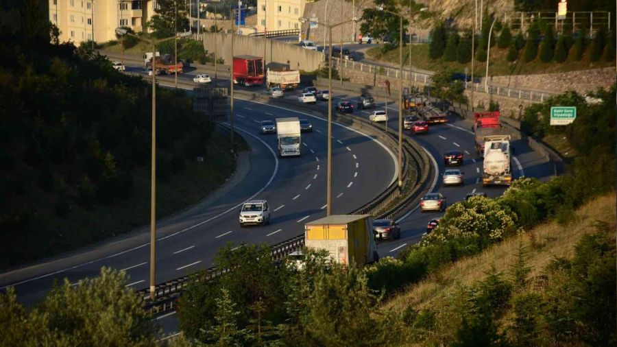 TEM'de önceki bayramların yoğunluğu yok