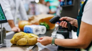 Ticaret satış hacmi yıllık yüzde 4,5 azaldı