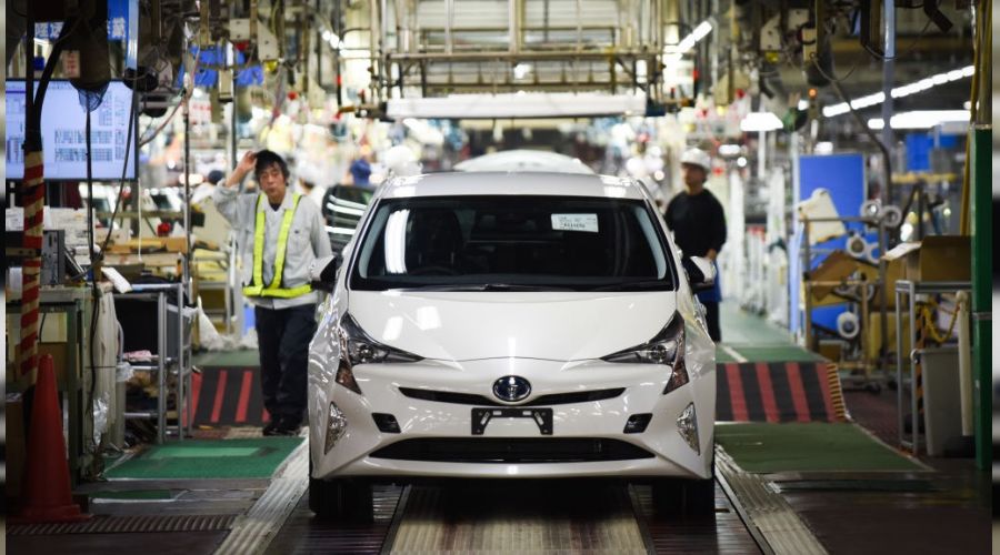 Toyota, Japonya'da fabrikalarını durdurdu