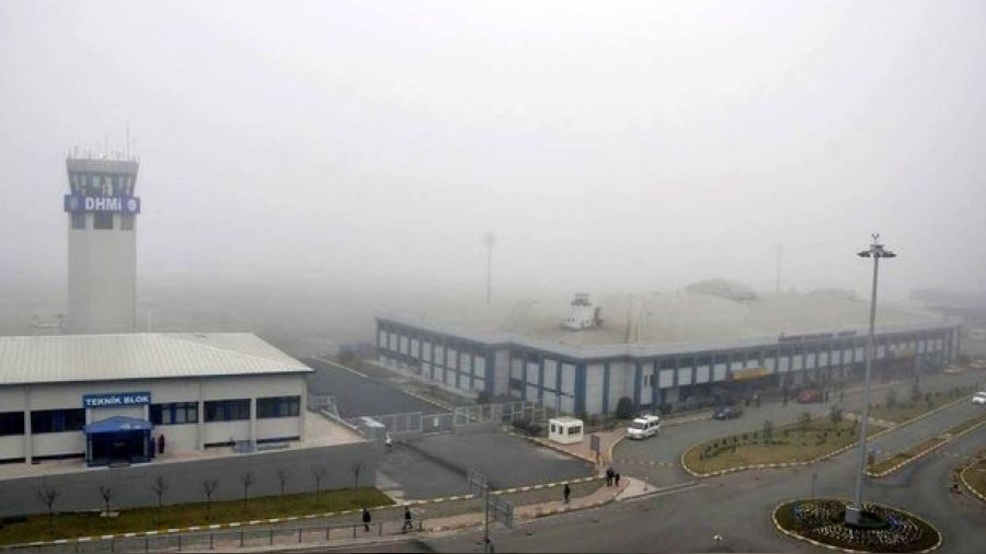 Trabzon'da hava ulaşımına sis engeli