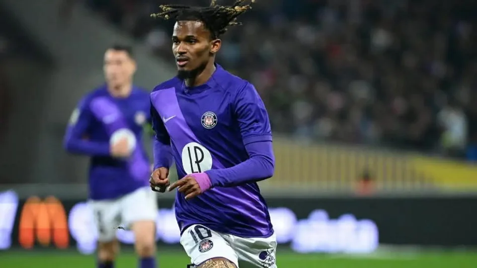 Trabzonspor'a gelmedi ama istedi�i yere de gidemedi