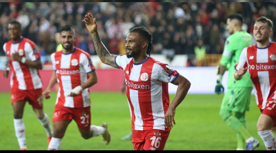 Trabzonspor'un namağlup serisi Antalya'da bitti