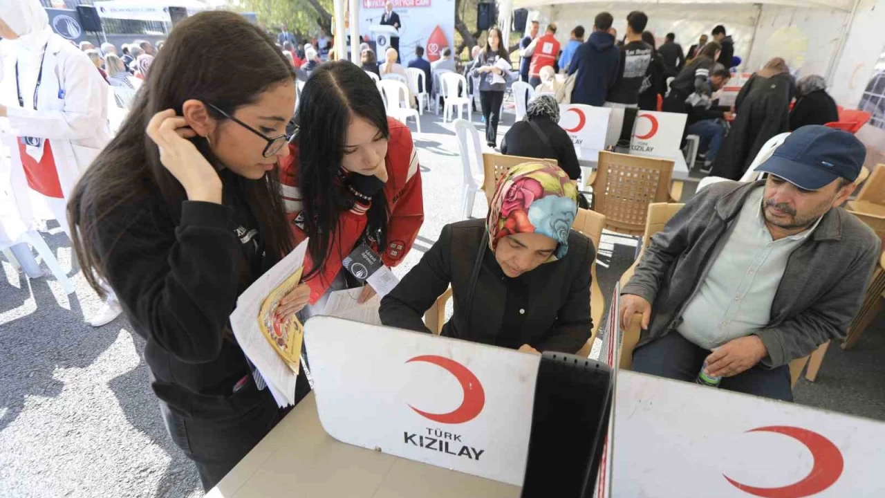 Türk Kızılay, kan bağışçısında dünya 3'üncüsü