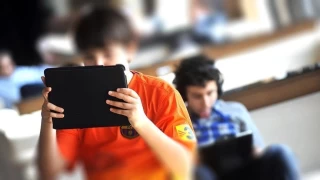 Trkiye'de 10 ocuktan 9'u internet kullanyor