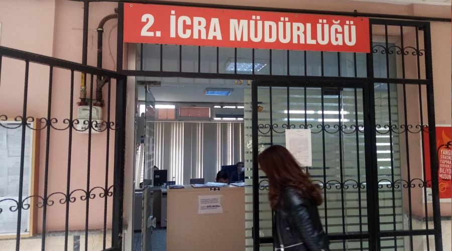 T�rkiye'de icralar patlama yapt�